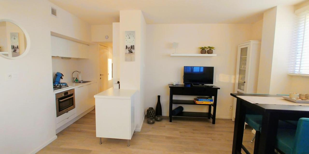 Sunny Bank Westende Zeezicht 米德尔克尔克 外观 照片